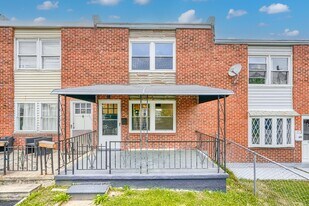 Building Photo - 7906 Wynbrook Rd