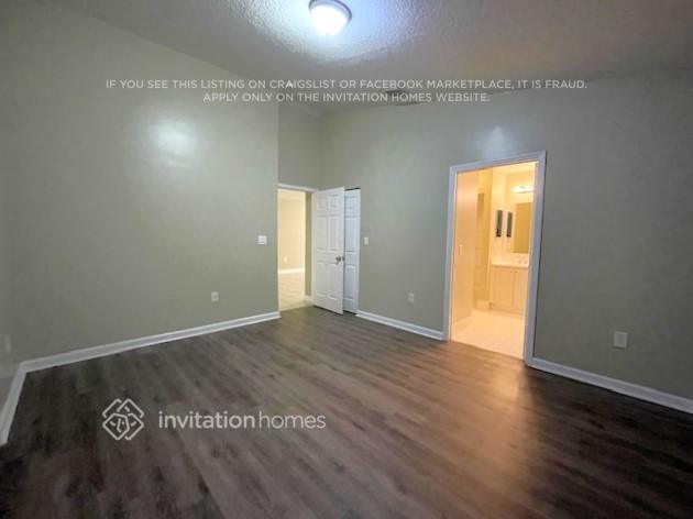 Building Photo - 13606 SW 119th Ave