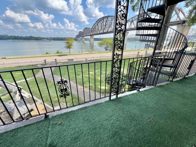 Balcony with full river view - 212 Riverside Dr