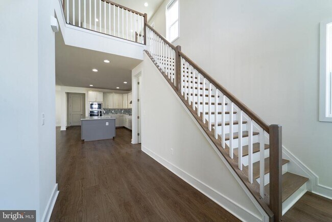 Building Photo - 41935 Spring Air Dr