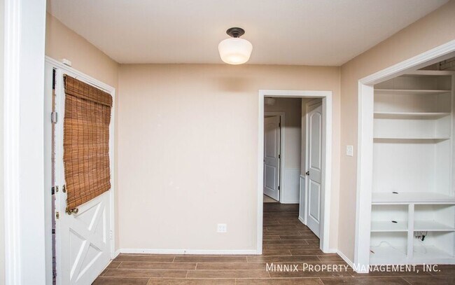 Building Photo - 6309 Nashville Dr