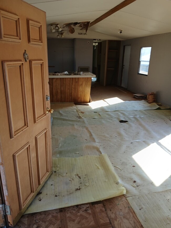 Building Photo - 710 Mill St