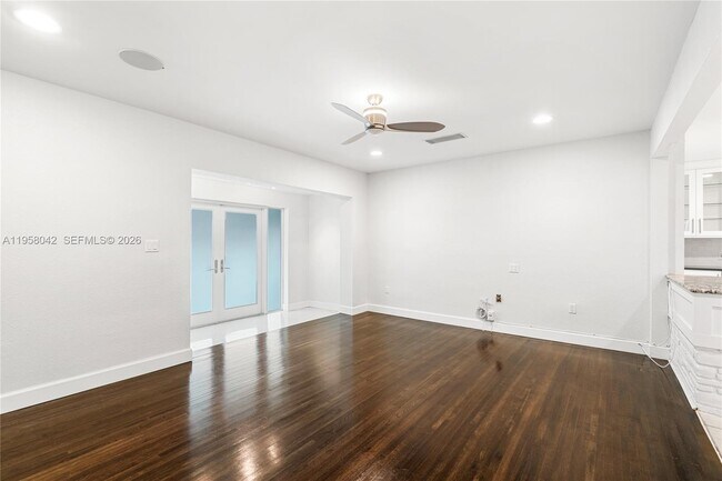 Building Photo - 3505 Crystal View Ct