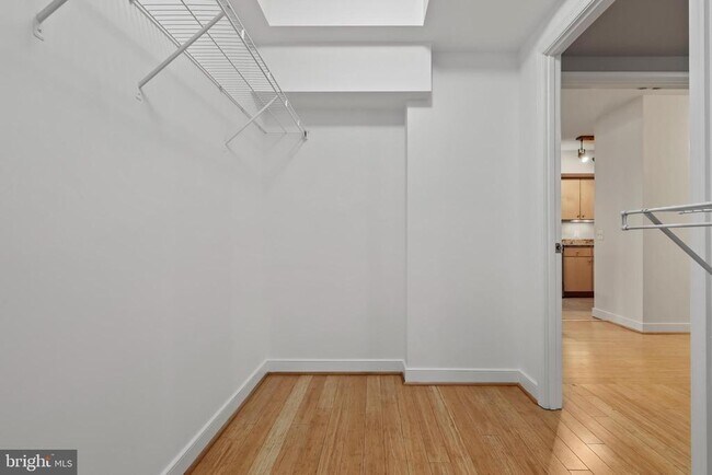 Building Photo - 631 D St NW