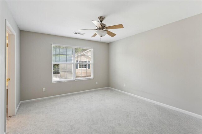 Building Photo - 283 Hiawassee Dr