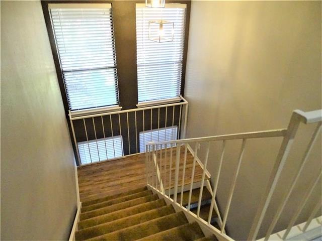 Building Photo - 2252 Jackson Cir