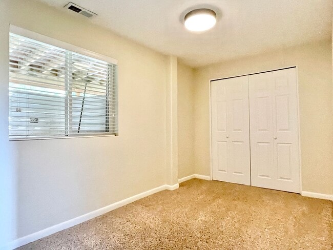 Building Photo - Skiers Haven Near Cottonwood Canyons!