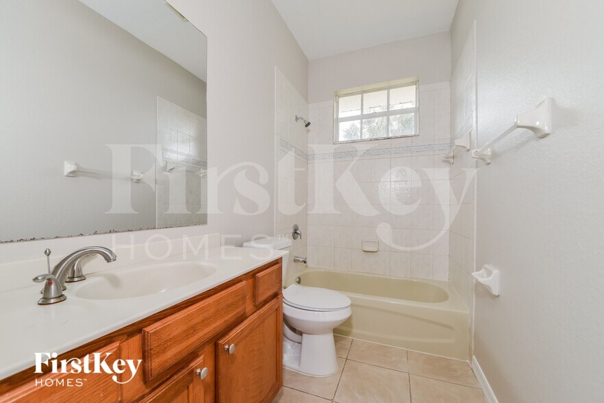 Building Photo - 2673 Vizza Ln