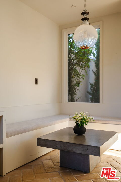 Building Photo - 2640 Clyde Ave