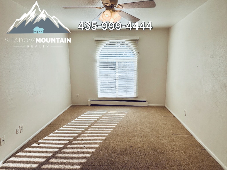 Building Photo - 375 W 550 N