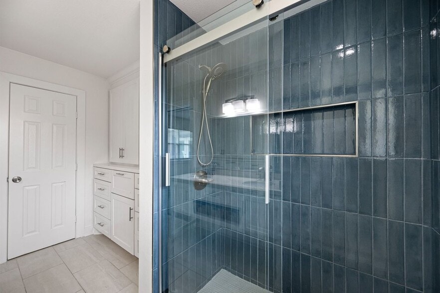 Building Photo - 5538 Yarwell Dr