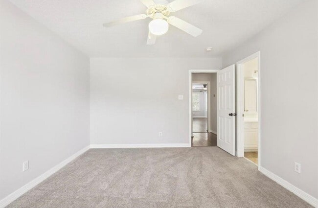 Building Photo - 2203 Centerbrook Ln