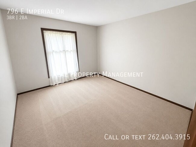Building Photo - 796 E Imperial Dr