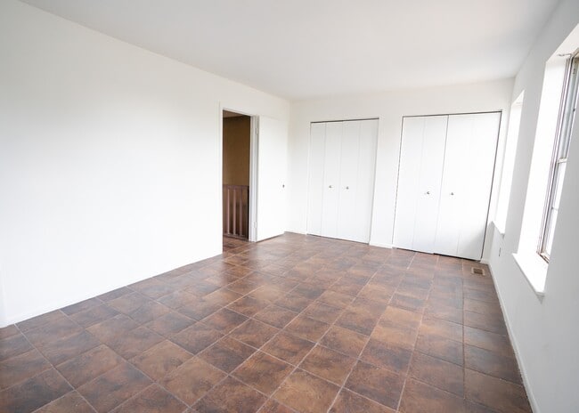 Building Photo - 8202 Ashford Blvd