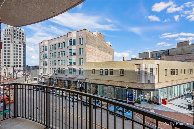 Building Photo - 50 S Grove Ave