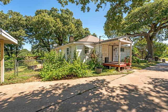 Building Photo - 7366 Meadowbrook Dr