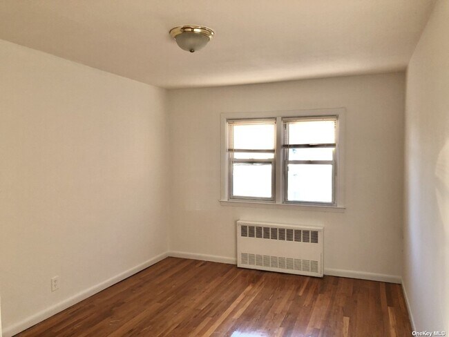 Building Photo - 7-42-42 130th St