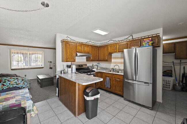 Building Photo - 2650 Willard Dr