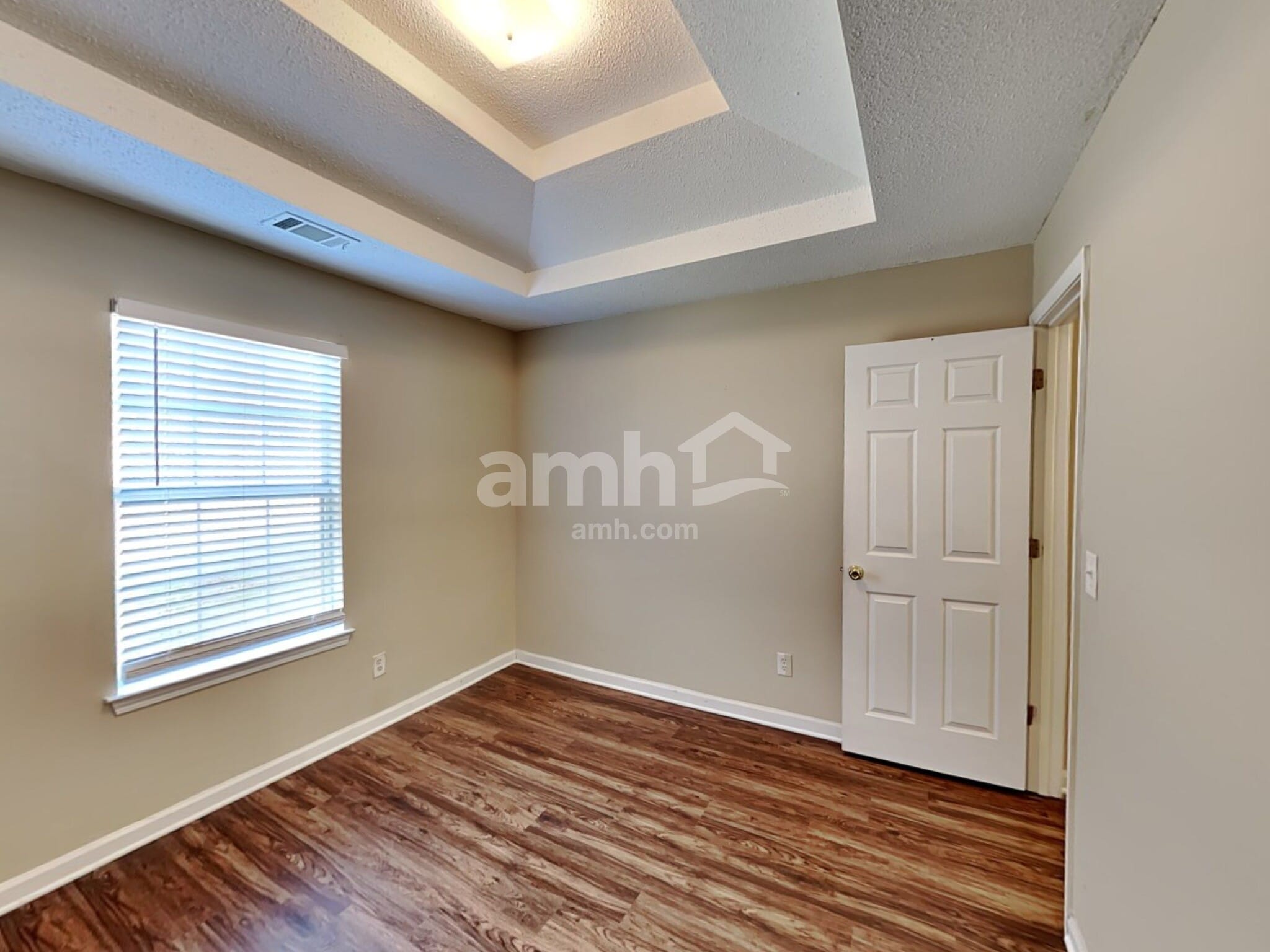 Building Photo - 6649 Overlook Rdg