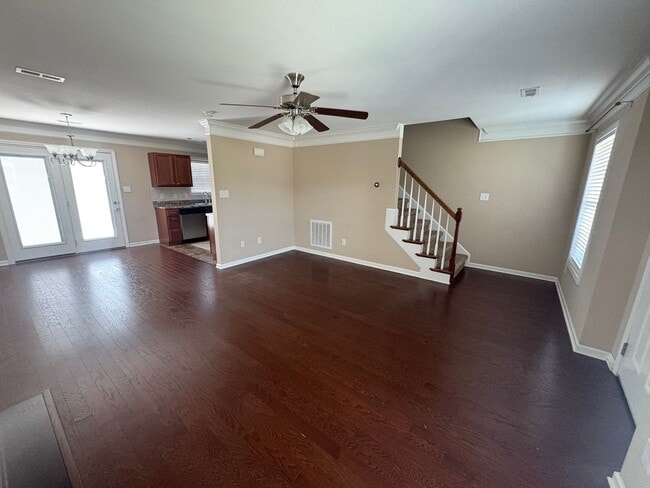 Building Photo - Charming 3BR/2.5BA in Hardin Valley!