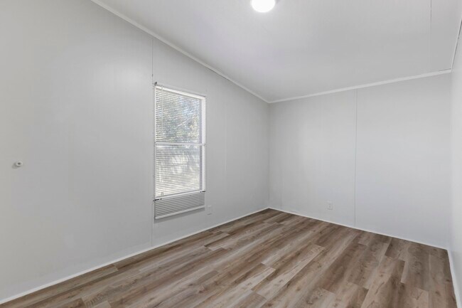 Building Photo - 16509 Brittany Way