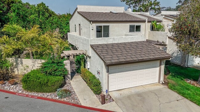 Building Photo - THANKSGIVING SPECIAL, $1,000 of 1st months rent - La Jolla Shores Heights - 4 Bedroom, 2.5 bath w...