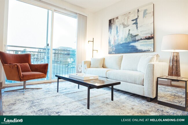 Building Photo - 812 Inverness Ave