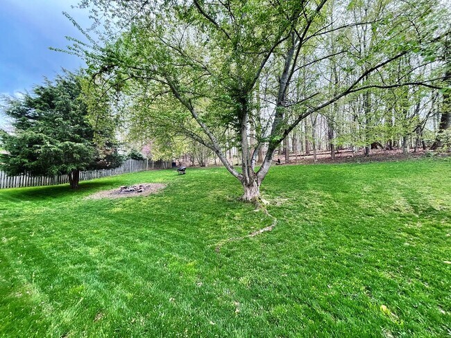 Building Photo - 6709 Cherryfield Rd