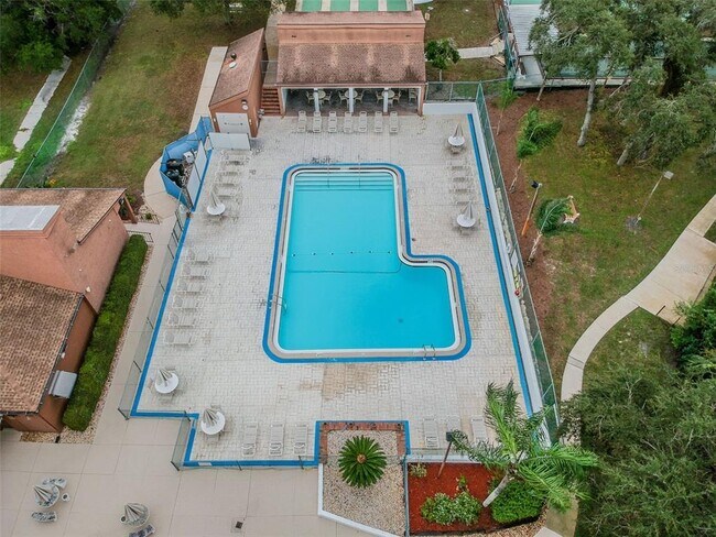 Building Photo - 7433 Greystone Dr