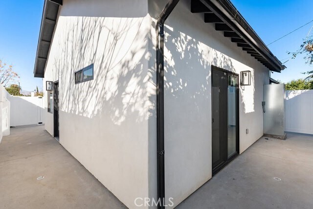 Building Photo - 19952 Archwood St