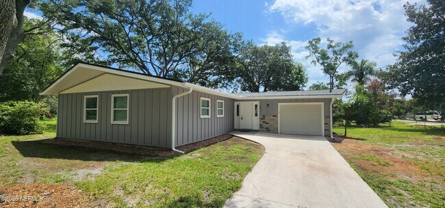 Primary Photo - 3371 Thalia Rd