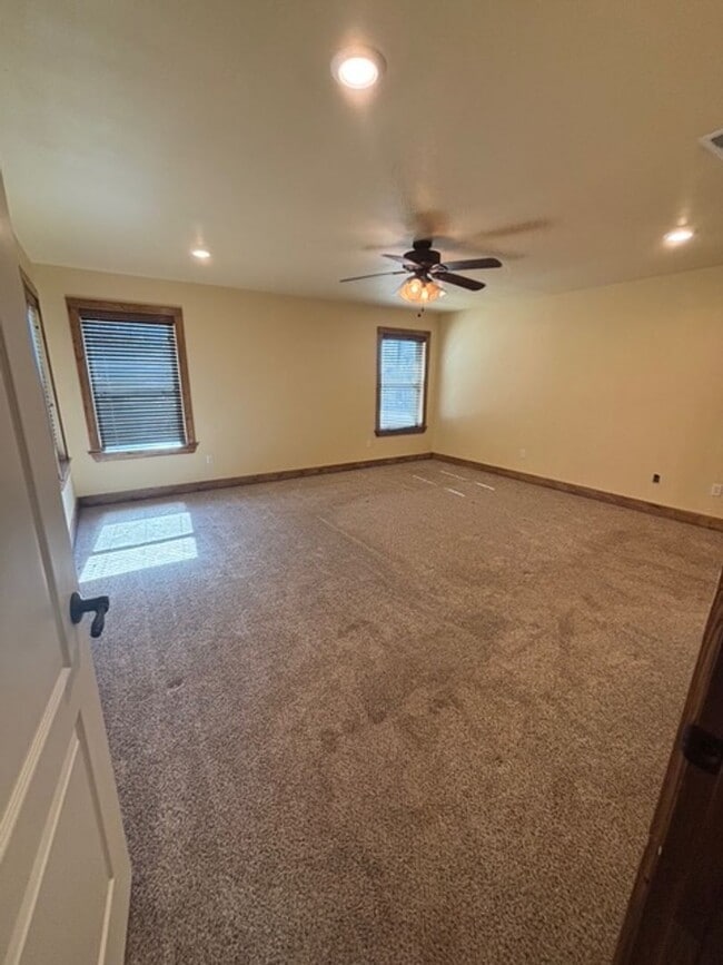 Building Photo - 6881 FM 1387