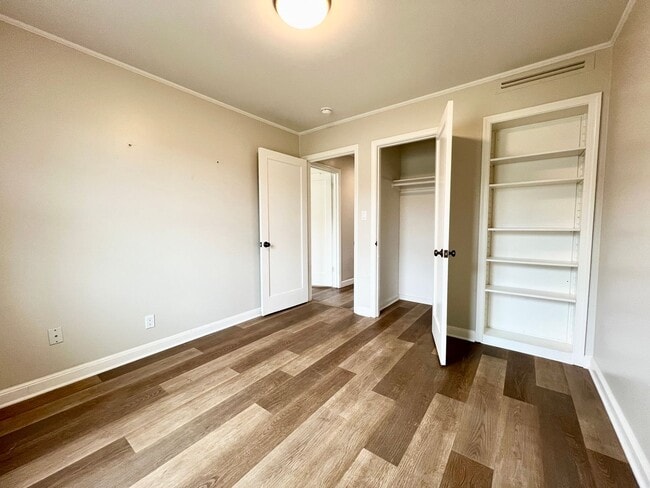 Building Photo - MUST SEE - Updated Single Family Rancher -...
