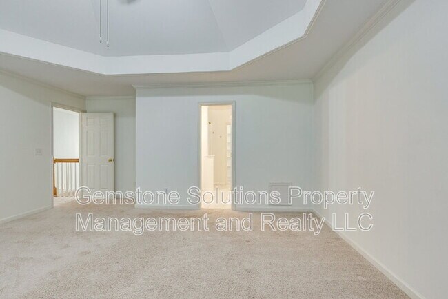Building Photo - 1035 Watauga Ct