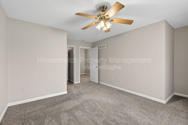 Building Photo - 54 Deer Grove Dr