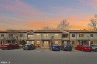 Building Photo - 280 Bridgewater Rd