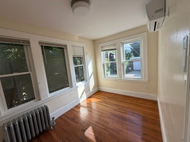 Building Photo - 8 Cenacle Rd