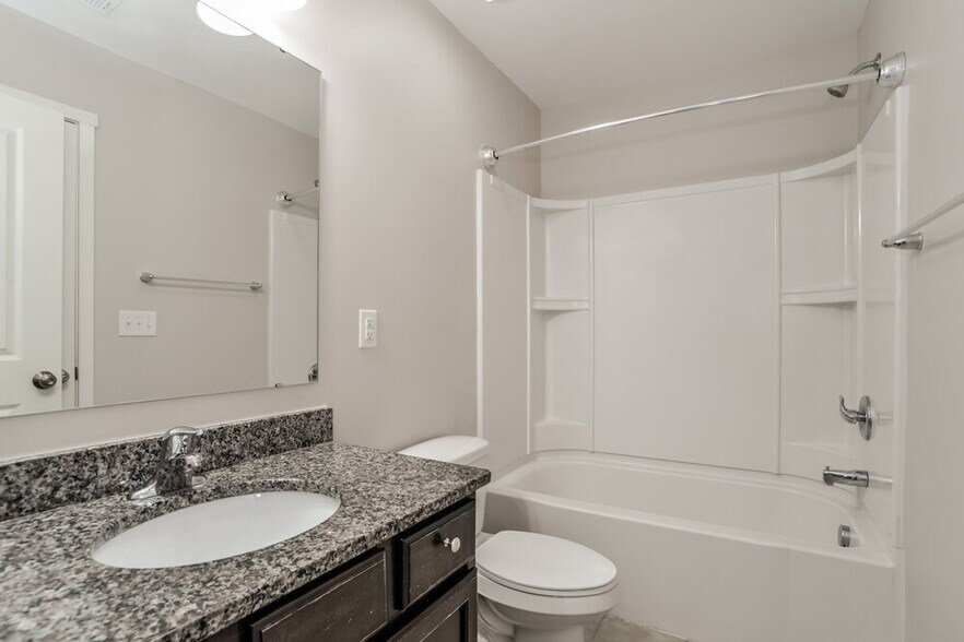 Building Photo - 1048 Joselynn Drive