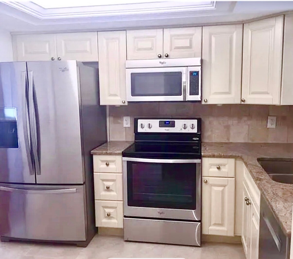 Building Photo - 2603 Riverbluff Pky