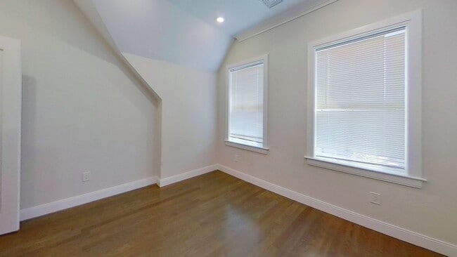 Building Photo - Gorgeous Allston Multi-Family Home with SEPTEMBER RENT WAIVED available 9/1/26