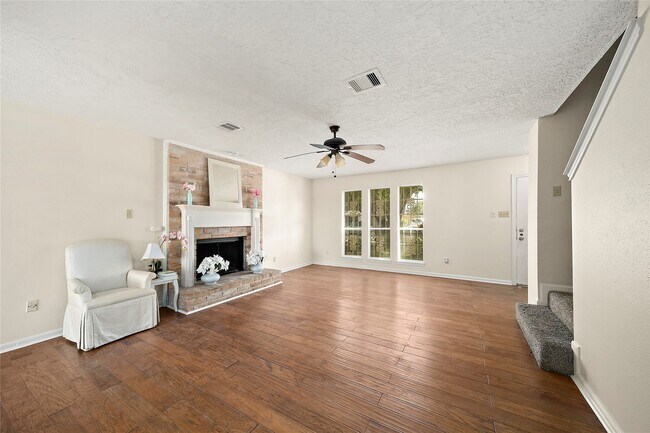 Building Photo - 10718 Nobility Dr