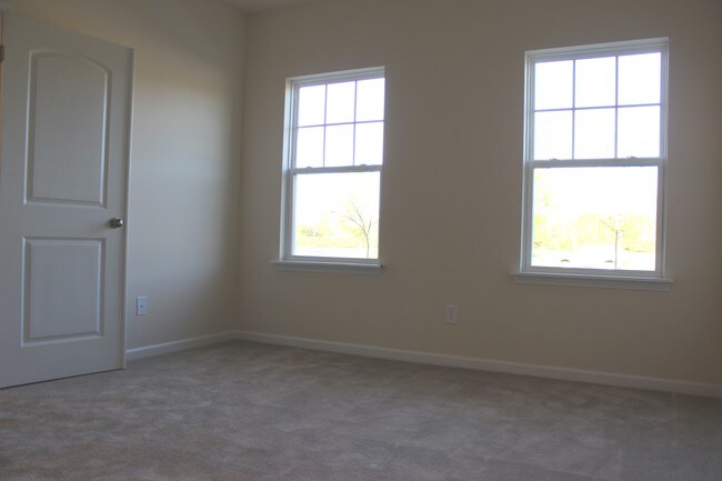 Building Photo - 6435 Prosperity Church Rd