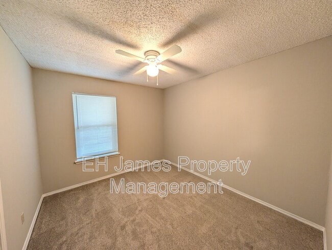 Building Photo - 316 South Avenue East