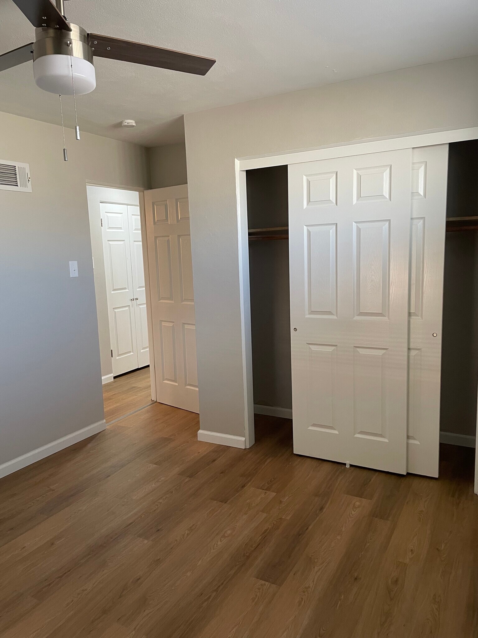 Building Photo - 1261 Mehlview Ct