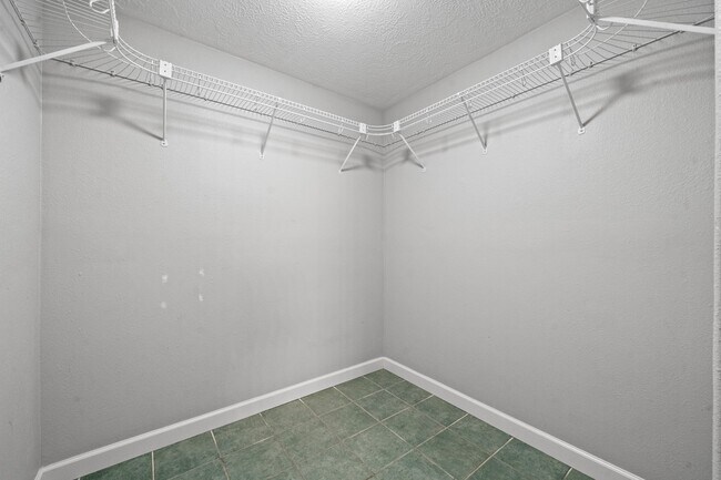 Building Photo - 3514 Ironloft Ct