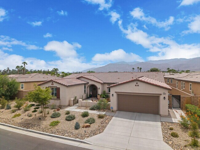 Building Photo - 81887 Via Encinitas