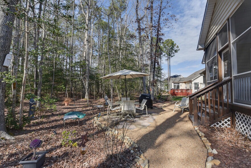 Building Photo - 13318 Beacon Hill Way