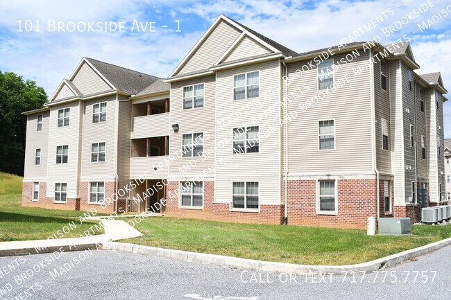 Building Photo - 101 Brookside Ave