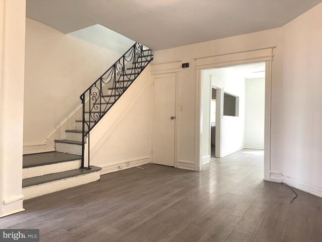 Building Photo - 5756 Hunter St