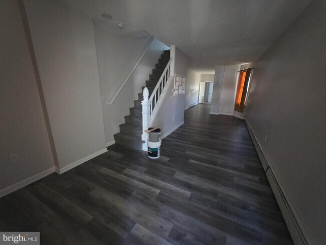 Building Photo - 305 Lafayette Ave